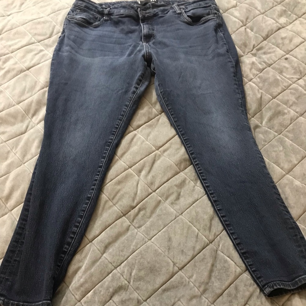 Kut from the kloth skinny jeans.